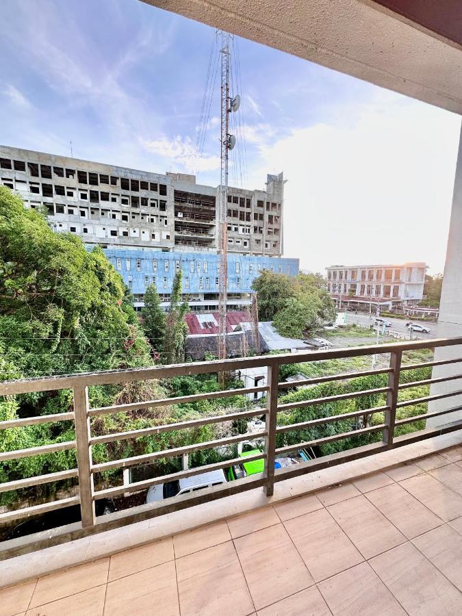 3 Smart Condominium In Cagayan De Oro City מראה חיצוני תמונה